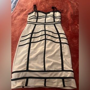 White and black Medium XTaren dress
